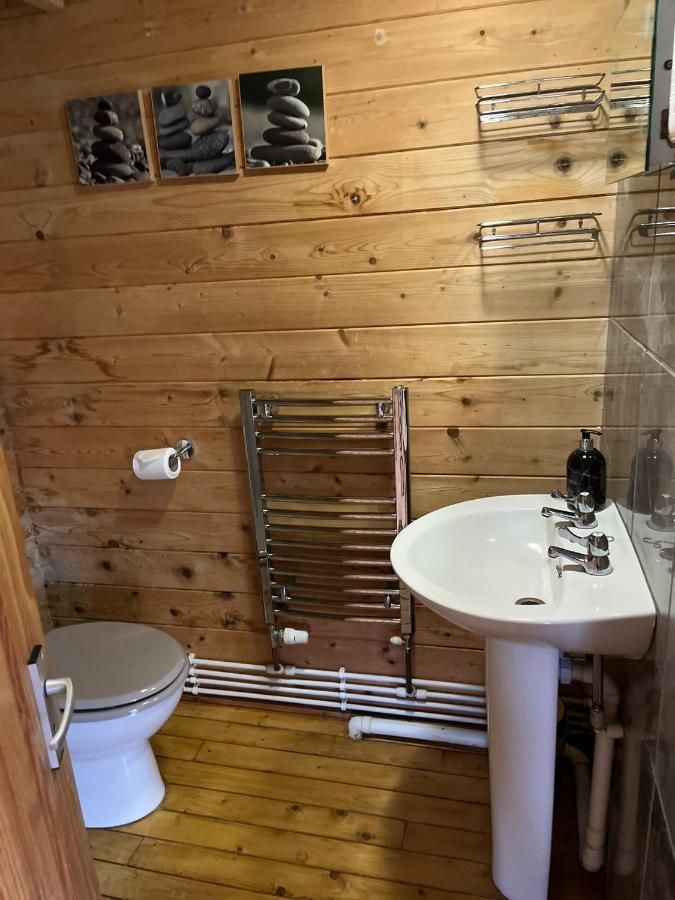 Morlais Log Cabin Lyme Regis Bagian luar foto
