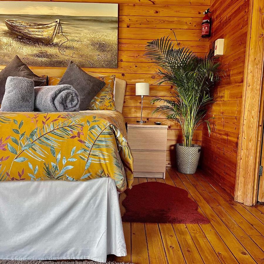 Morlais Log Cabin Lyme Regis Bagian luar foto