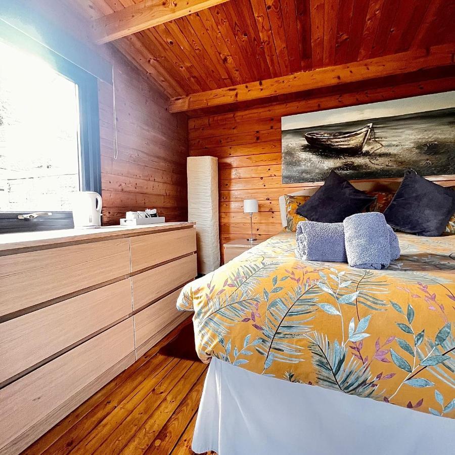 Morlais Log Cabin Lyme Regis Bagian luar foto